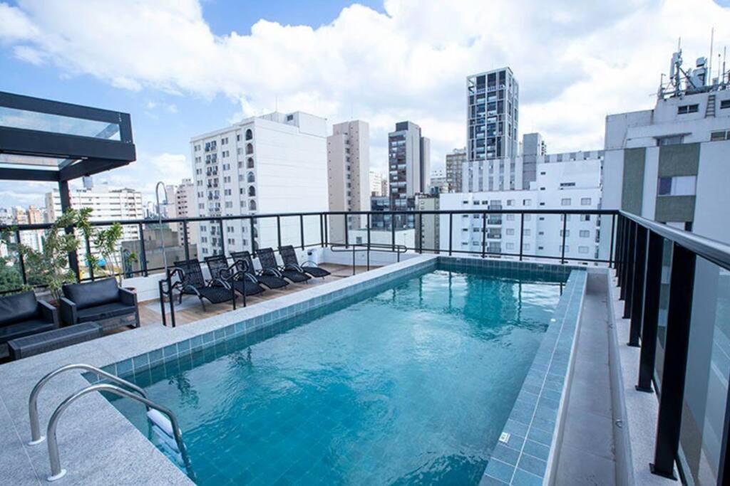 Vanda 1001 Wbee - Studio/sao Paulo Prox- Puc/allianz Park/esp Unimed